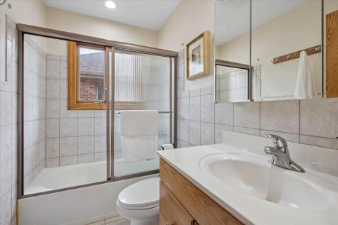 8317 West Ballard Road Niles IL 60714