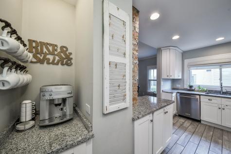 522 South West Street Wheaton IL 60187