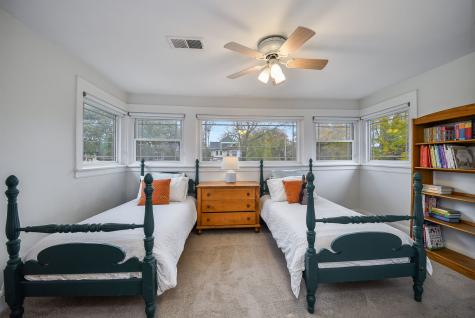 522 South West Street Wheaton IL 60187