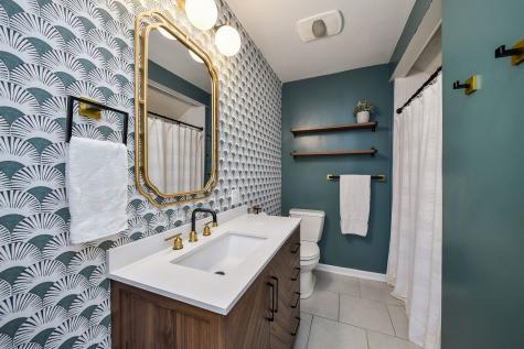 522 South West Street Wheaton IL 60187