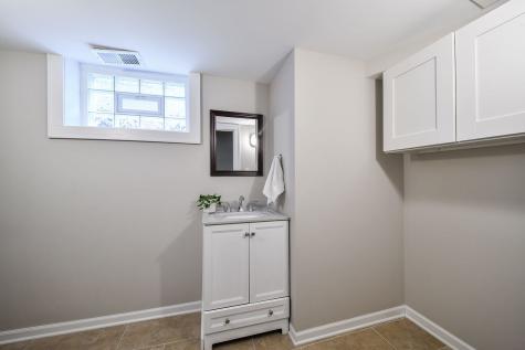 522 South West Street Wheaton IL 60187