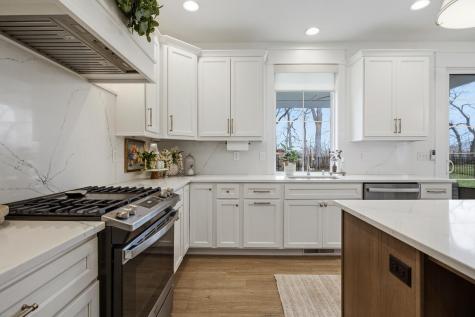 1207 Briarwood Lane Mahomet IL 61853