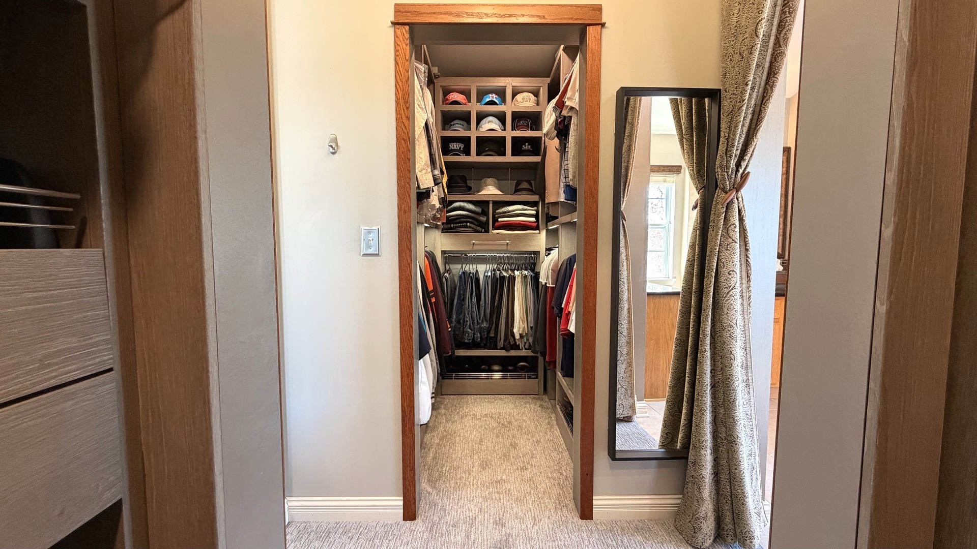 6 Glenview Court Bolingbrook IL 60490