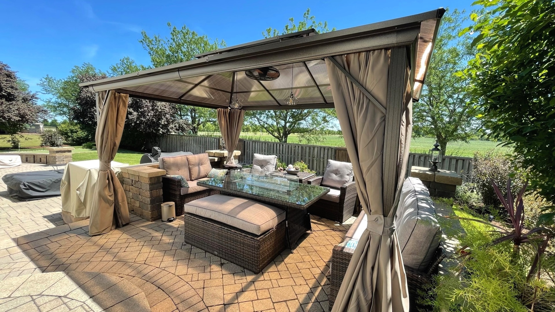 6 Glenview Court Bolingbrook IL 60490