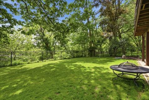 1020 Woodland Avenue Batavia IL 60510