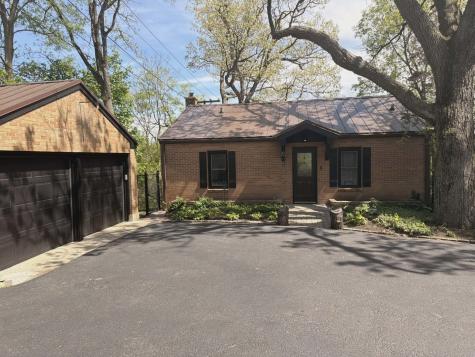 1020 Woodland Avenue Batavia IL 60510