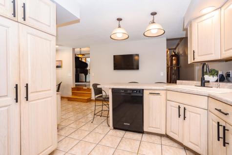 14020 Jean Bloomington IL 61705