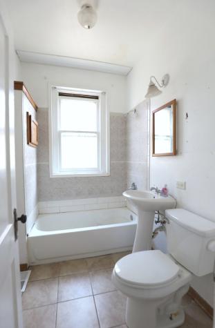 5019 West 32 Place Cicero IL 60804