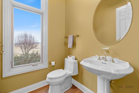 1611 Burr Oak Drive Libertyville IL 60048