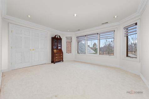 1611 Burr Oak Drive Libertyville IL 60048