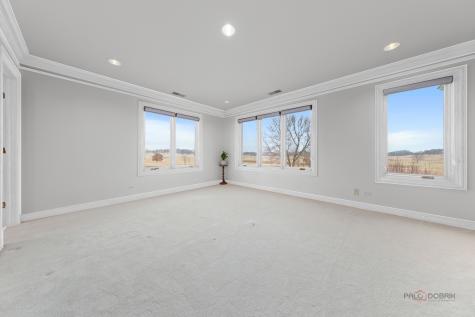 1611 Burr Oak Drive Libertyville IL 60048