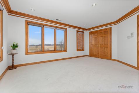 1611 Burr Oak Drive Libertyville IL 60048