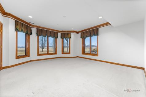 1611 Burr Oak Drive Libertyville IL 60048