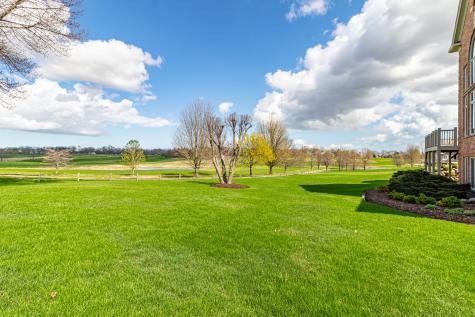 1611 Burr Oak Drive Libertyville IL 60048