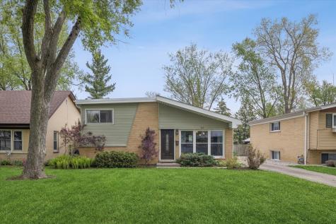 24 East Congress Street Villa Park IL 60181