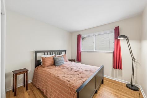 24 East Congress Street Villa Park IL 60181