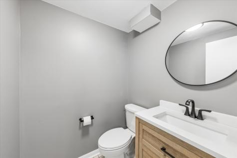 24 East Congress Street Villa Park IL 60181