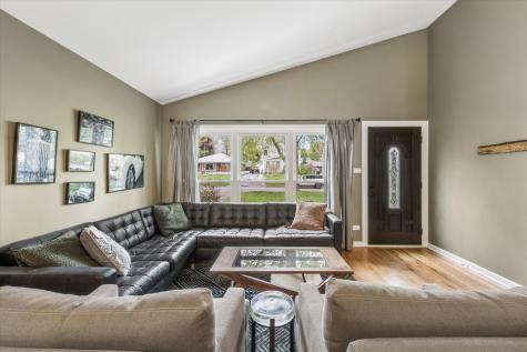 24 East Congress Street Villa Park IL 60181
