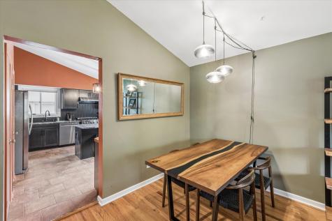 24 East Congress Street Villa Park IL 60181