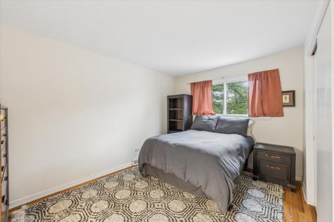 24 East Congress Street Villa Park IL 60181