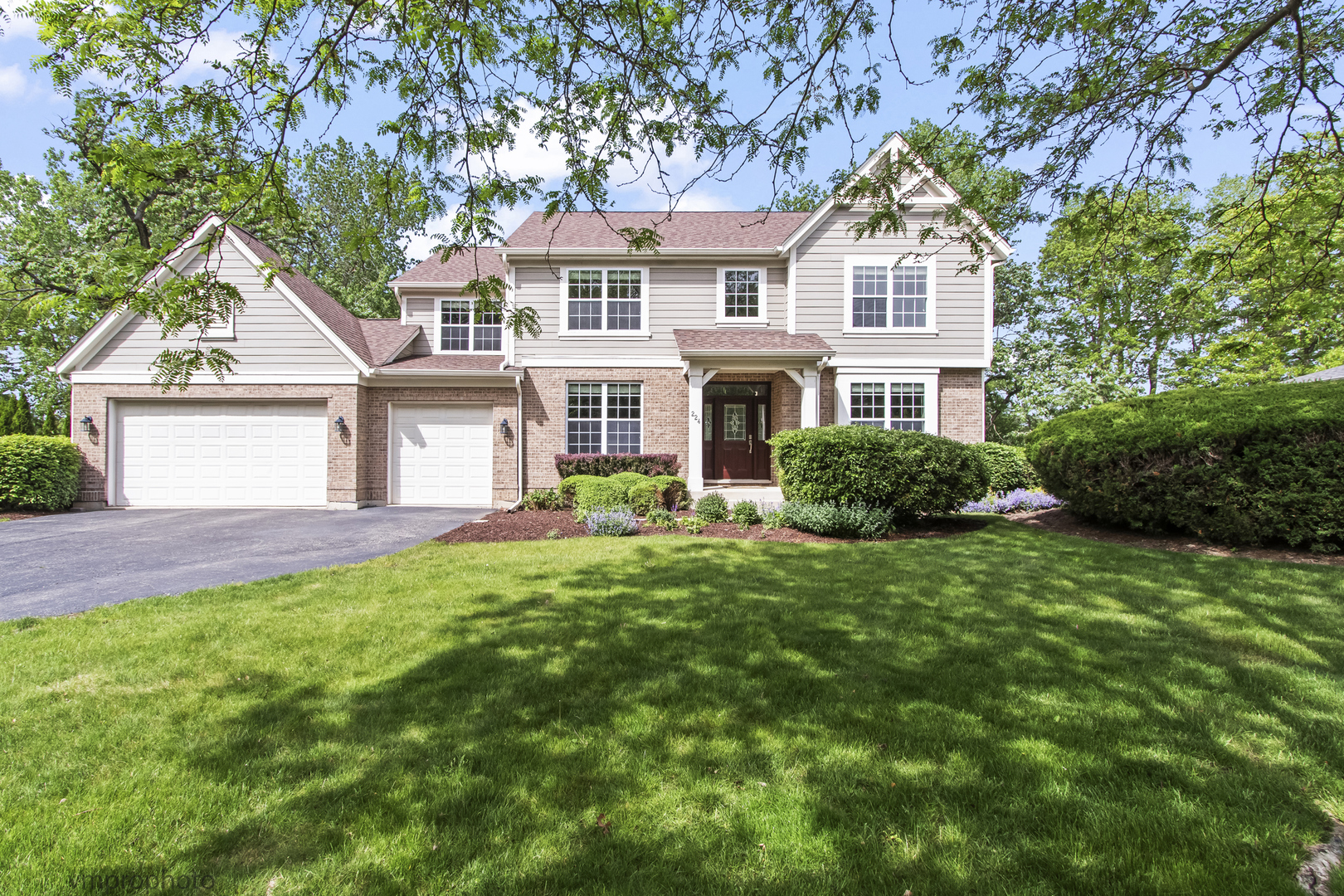 224 Red Oak Court Island Lake IL 60042