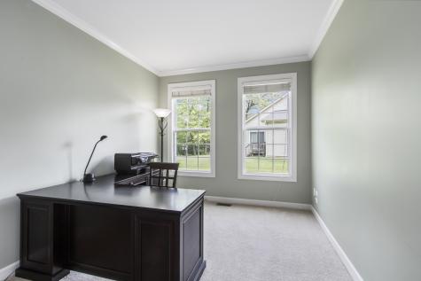 224 Red Oak Court Island Lake IL 60042