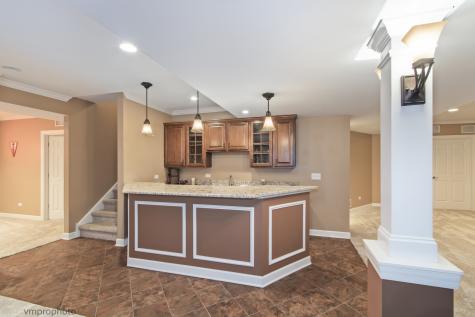 224 Red Oak Court Island Lake IL 60042