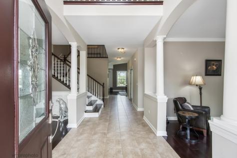224 Red Oak Court Island Lake IL 60042