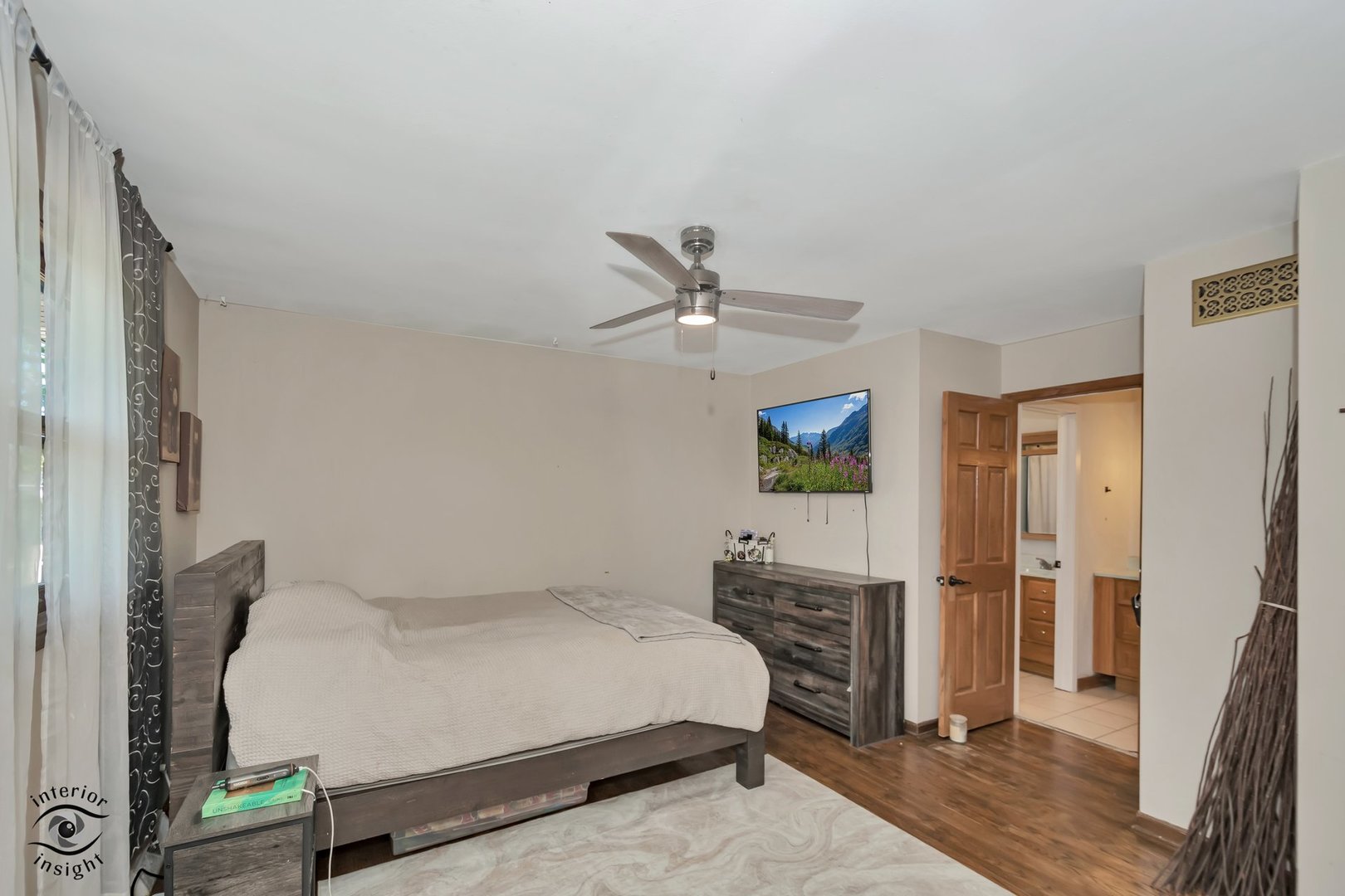 825 Walnut Drive Darien IL 60561