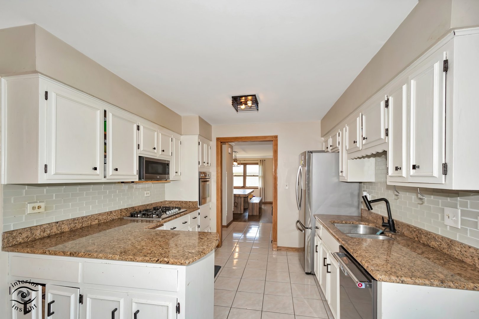 825 Walnut Drive Darien IL 60561
