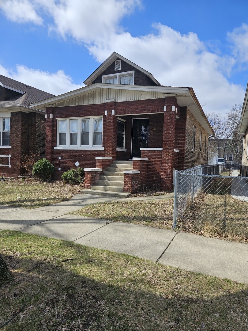 1430 North Long Avenue Chicago IL 60651