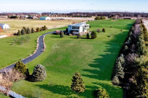 28525 South Yates Avenue Beecher IL 60401