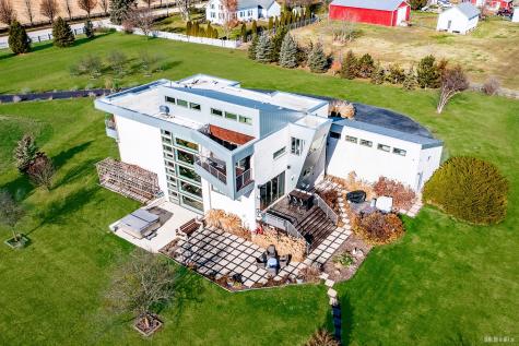 28525 South Yates Avenue Beecher IL 60401