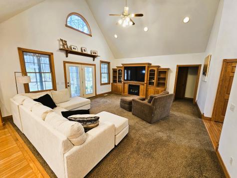 9 Fawn Drive Fairfield IL 62837