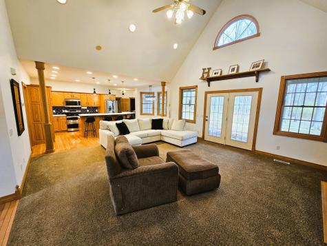 9 Fawn Drive Fairfield IL 62837