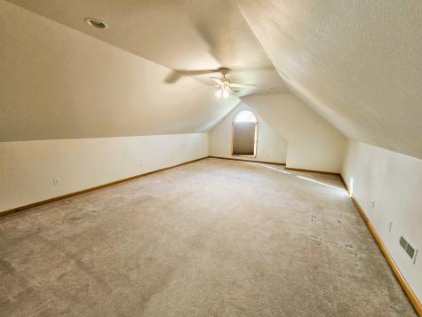 9 Fawn Drive Fairfield IL 62837