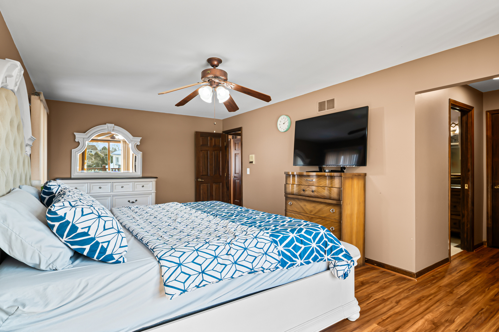 1130 North Thatcher Lane Addison IL 60101