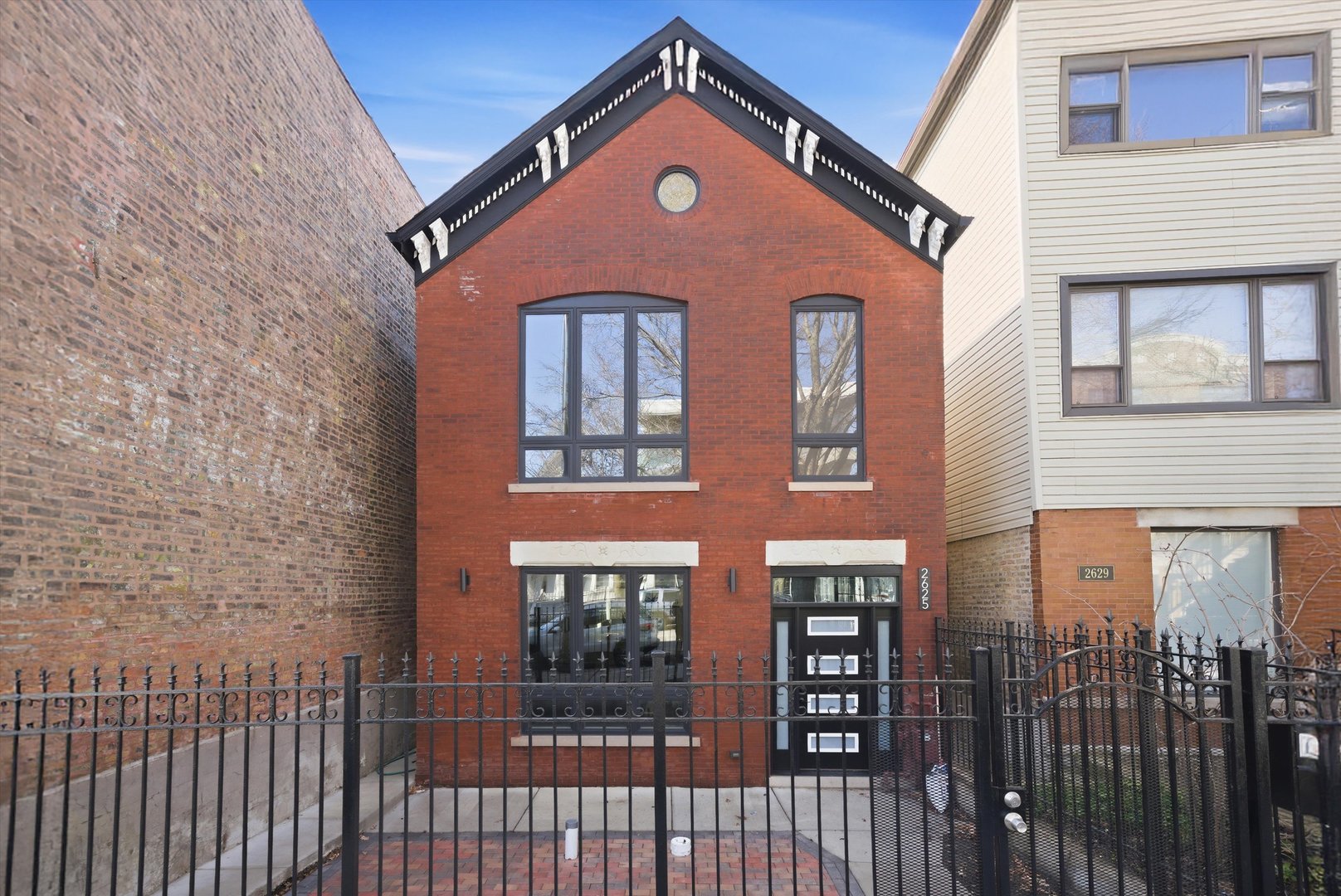 2625 West Armitage Avenue Chicago IL 60647