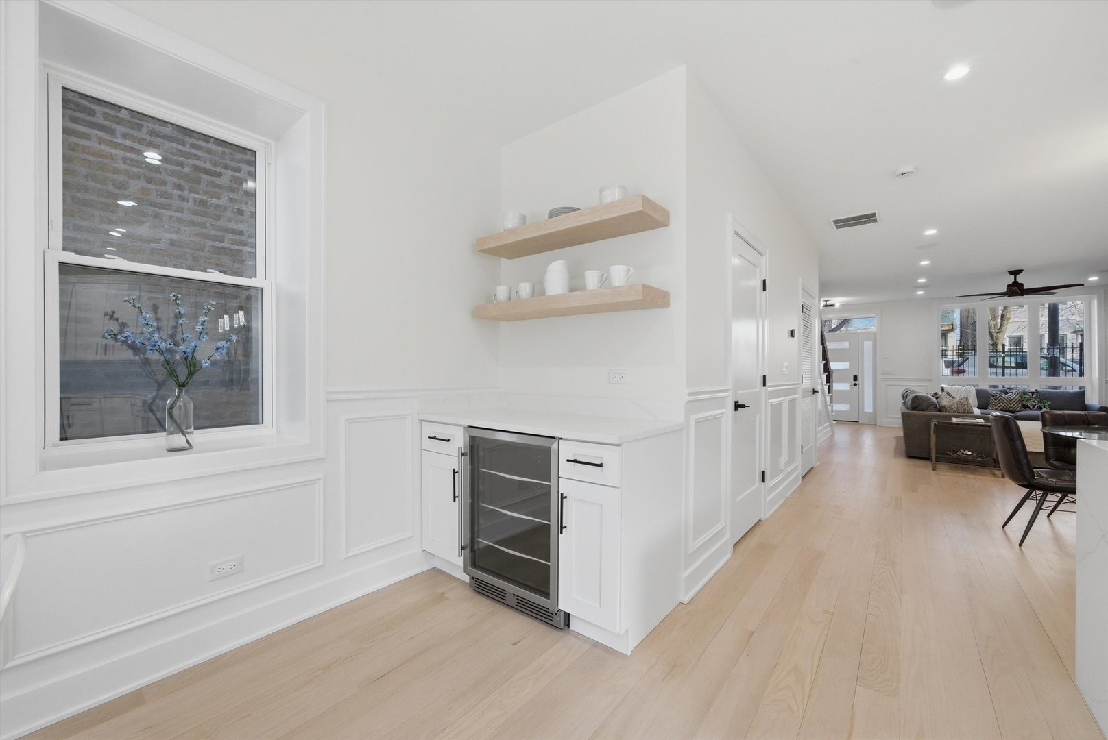 2625 West Armitage Avenue Chicago IL 60647