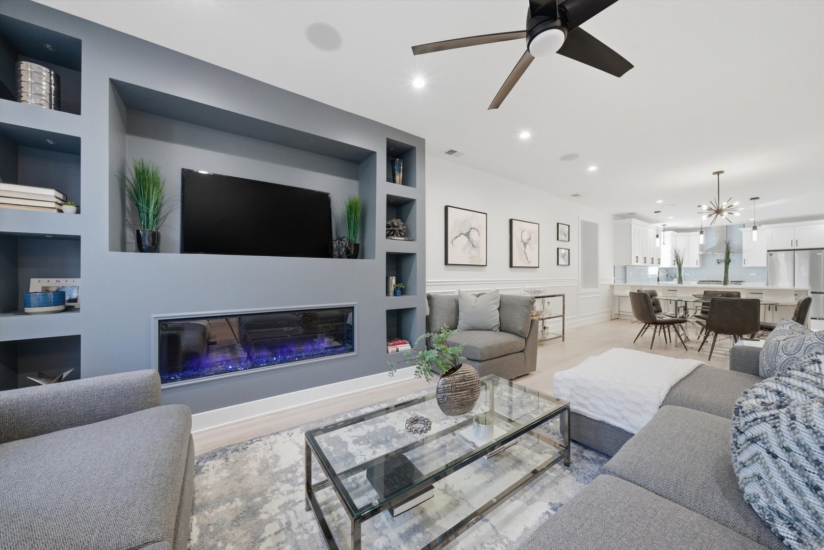 2625 West Armitage Avenue Chicago IL 60647