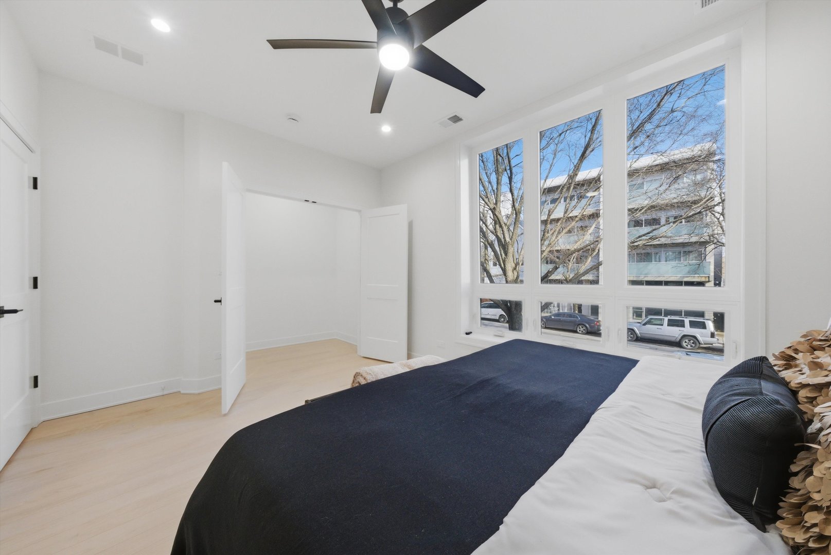 2625 West Armitage Avenue Chicago IL 60647