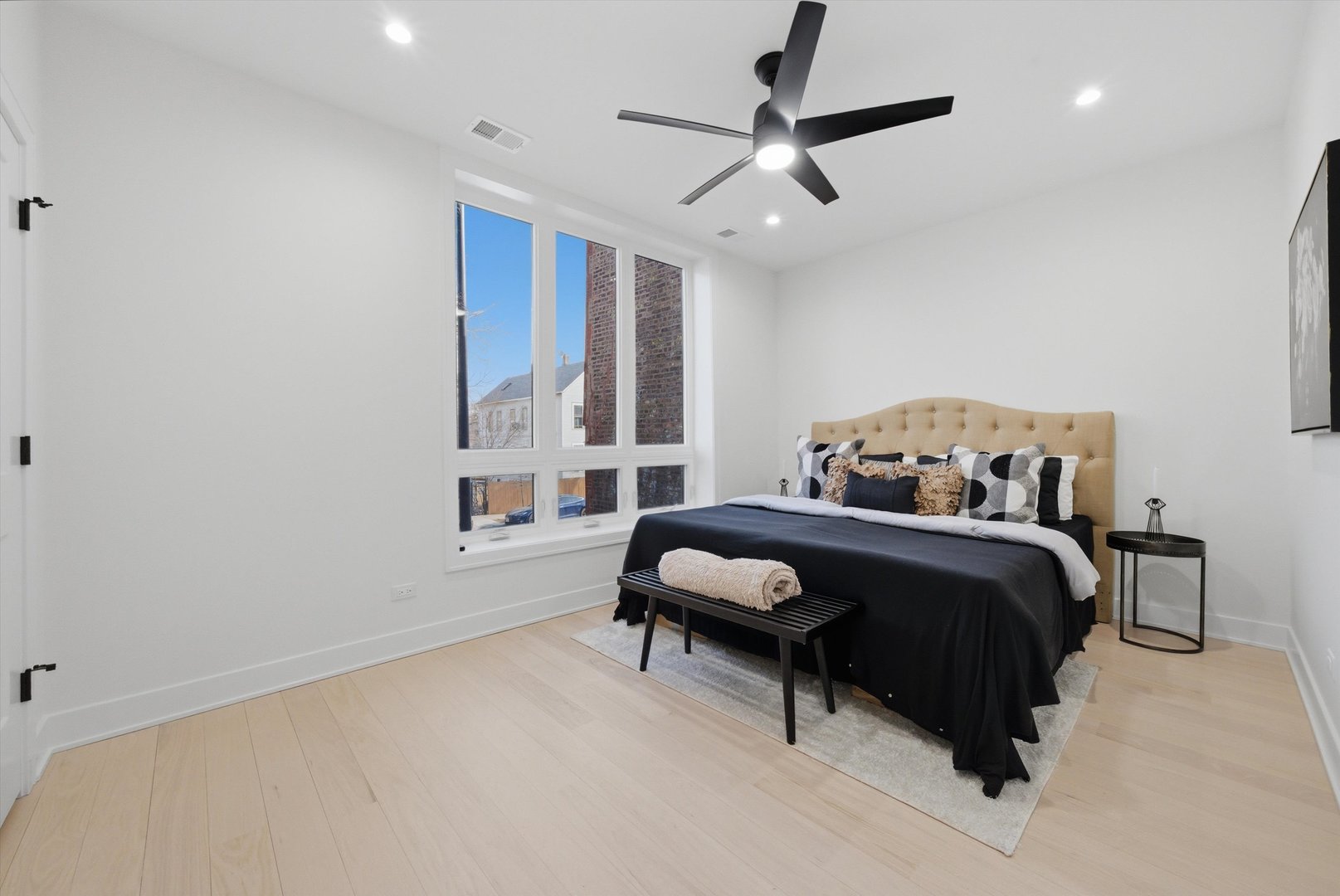 2625 West Armitage Avenue Chicago IL 60647