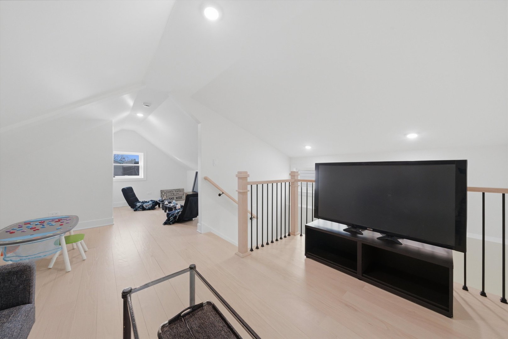 2625 West Armitage Avenue Chicago IL 60647