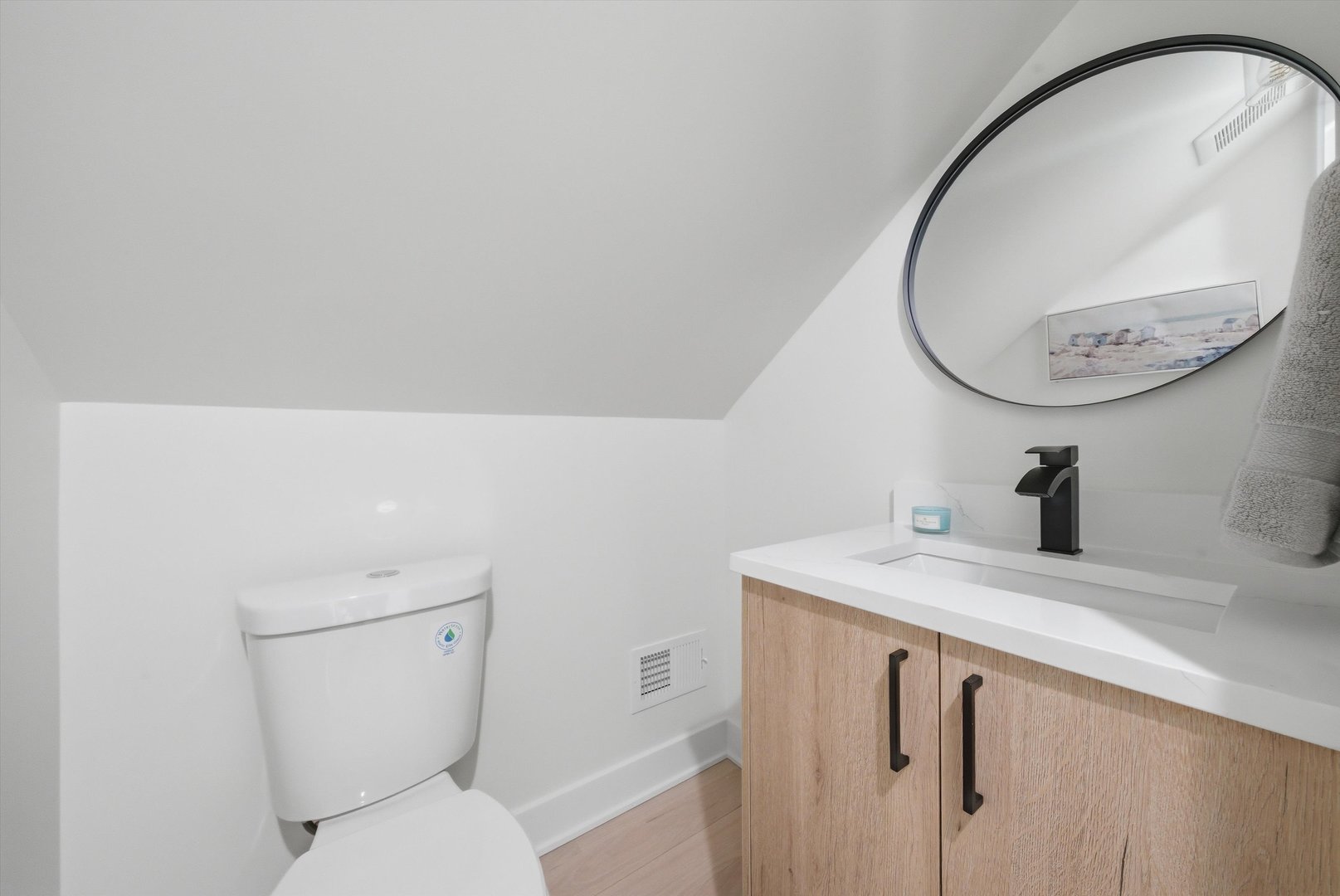 2625 West Armitage Avenue Chicago IL 60647