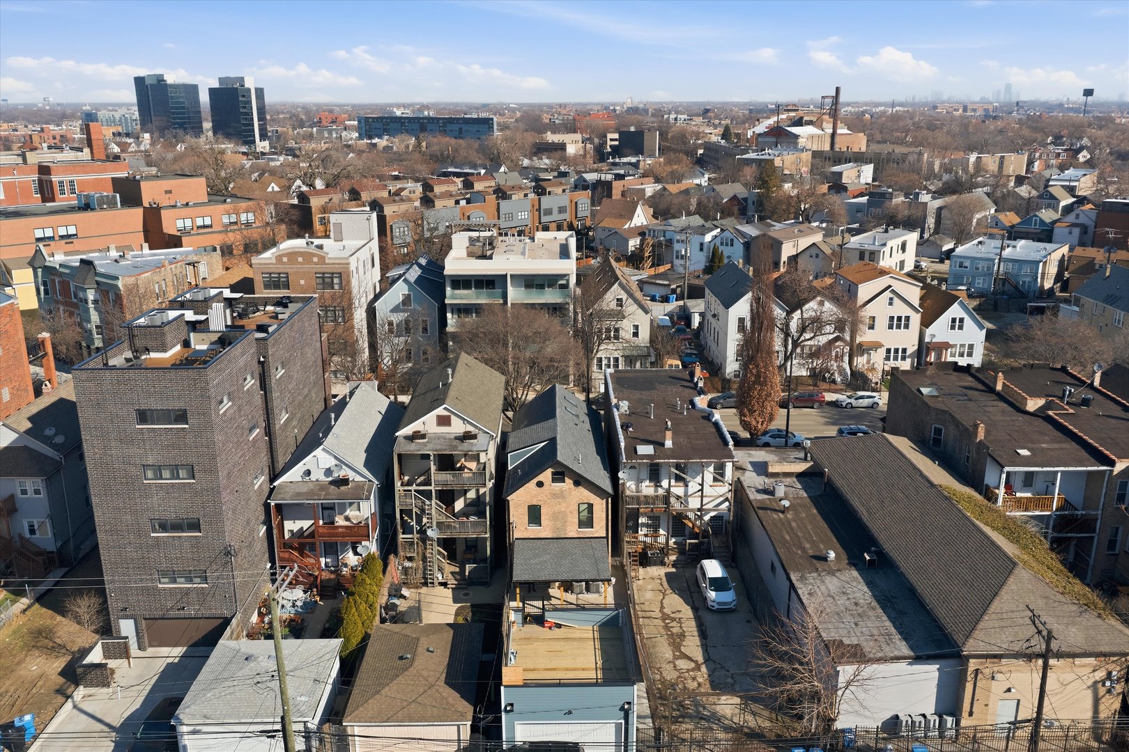 2625 West Armitage Avenue Chicago IL 60647