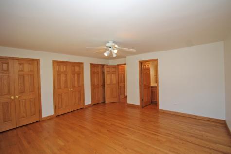 2405 East Miner Street Arlington Heights IL 60004