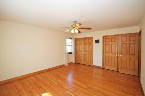 2405 East Miner Street Arlington Heights IL 60004