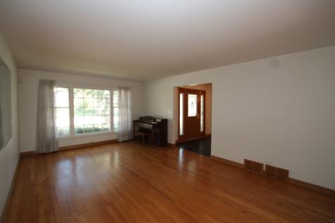 2405 East Miner Street Arlington Heights IL 60004