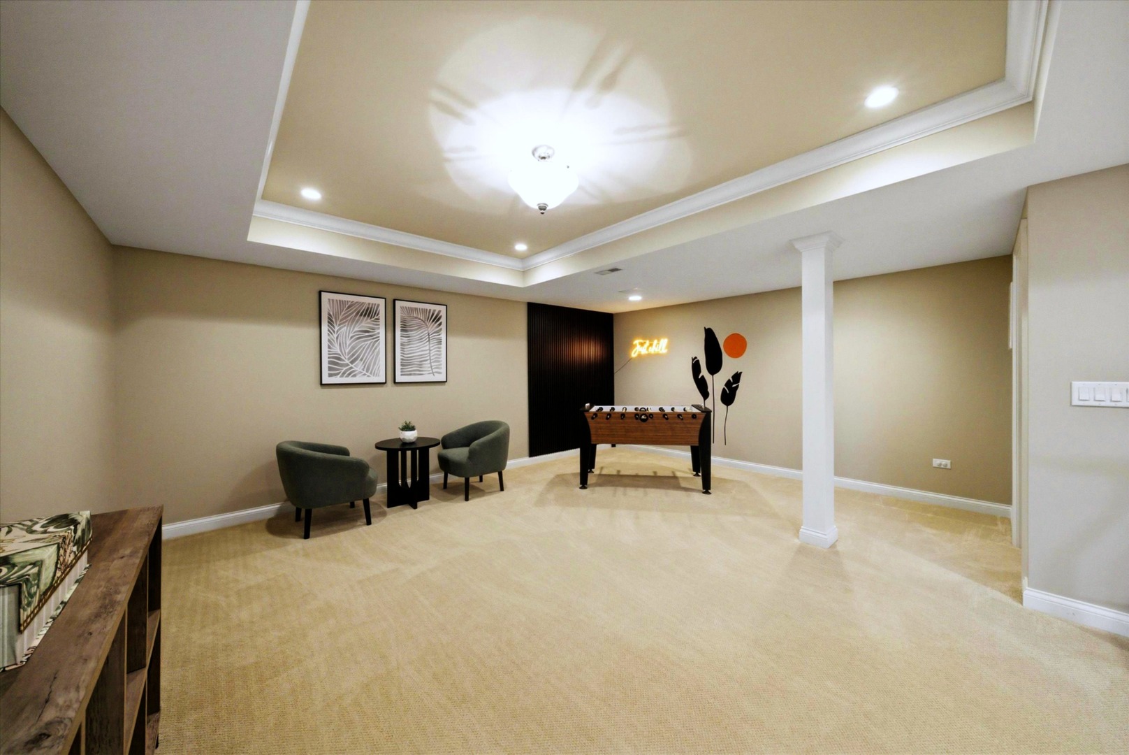 2061 Windham Circle Wheaton IL 60187