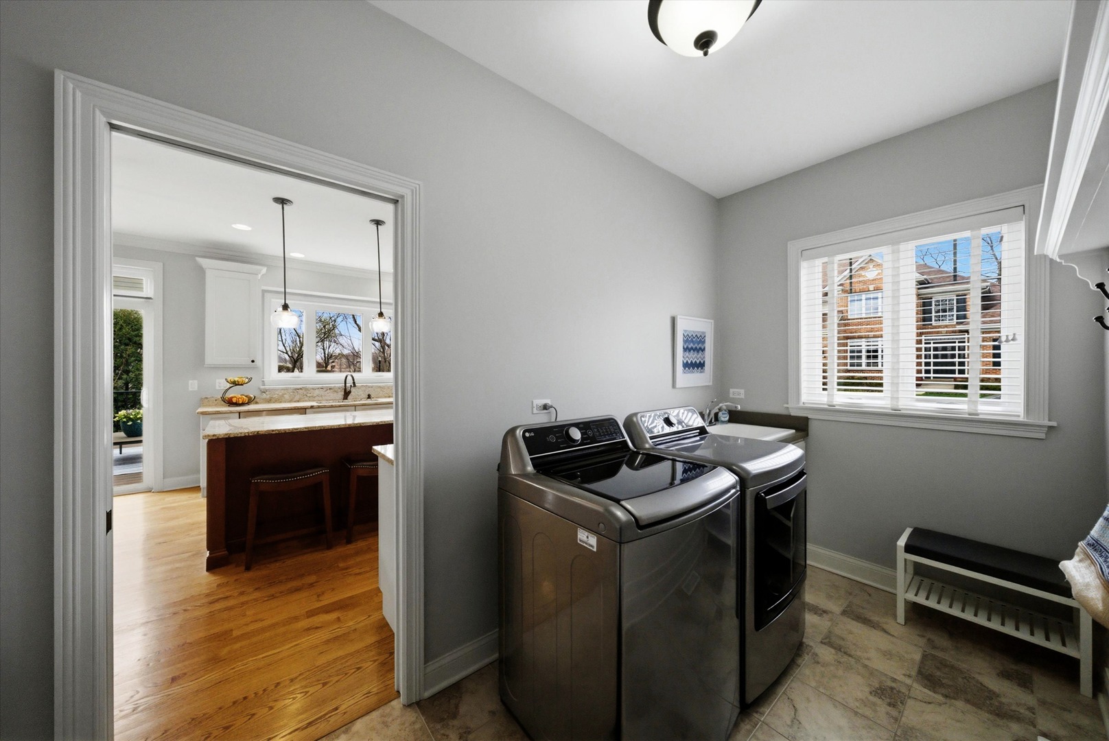 2061 Windham Circle Wheaton IL 60187